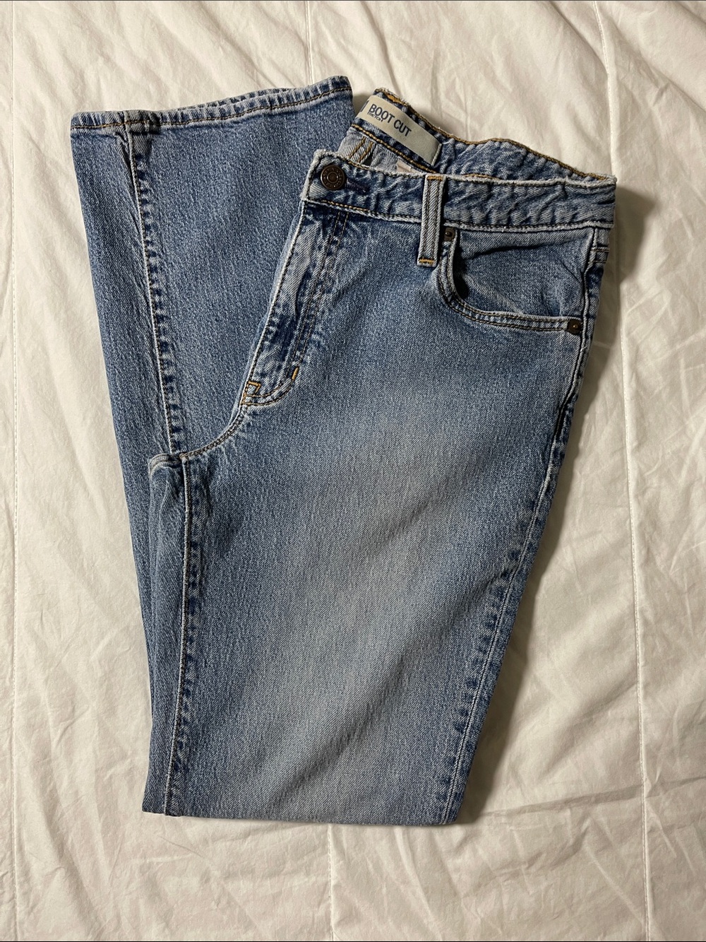 GAP Women's Vinatge Medium Wash Bootcut Jeans